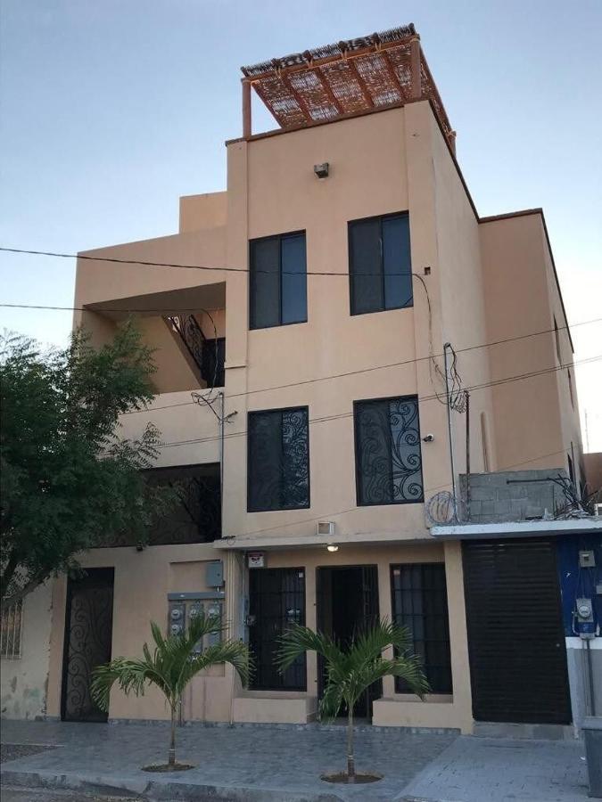 Hermoso Edificio Ubicado A Pocas Cuadras Del Malecon De La Paz Bcs Екстериор снимка